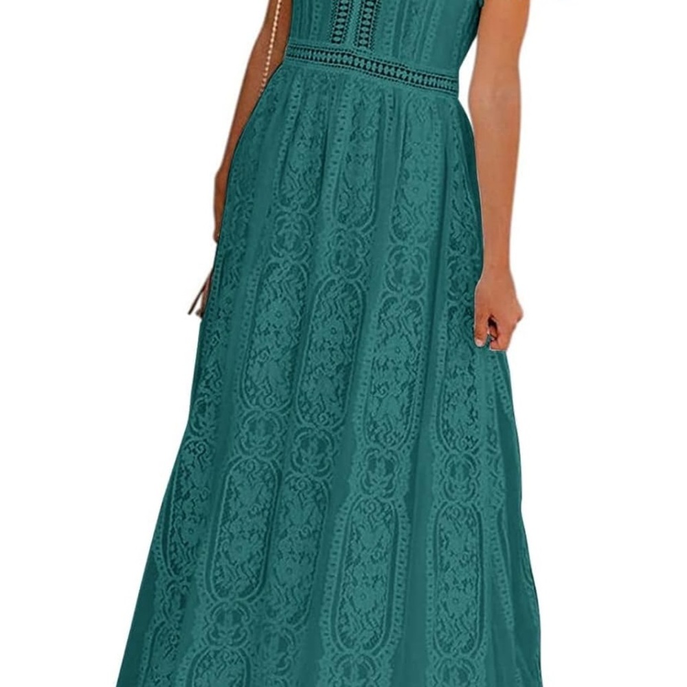 Elegant Green Lace Maxi Dress - Picture 2 of 5